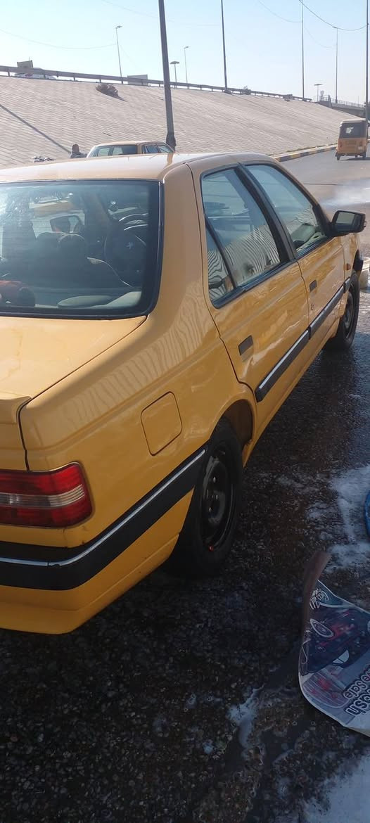 سلام وعليكم من رخصه الادمن للبيع سياره بيجو لميس صفراء ٢٠١٢ السعر ٣٨ بيه مجال قليل بدون صبغ فقط جاملغ بارد يجي مكينه او كير جديد كشرته مال ١٦ لمن اشوفه هاذا رقمي ***********
