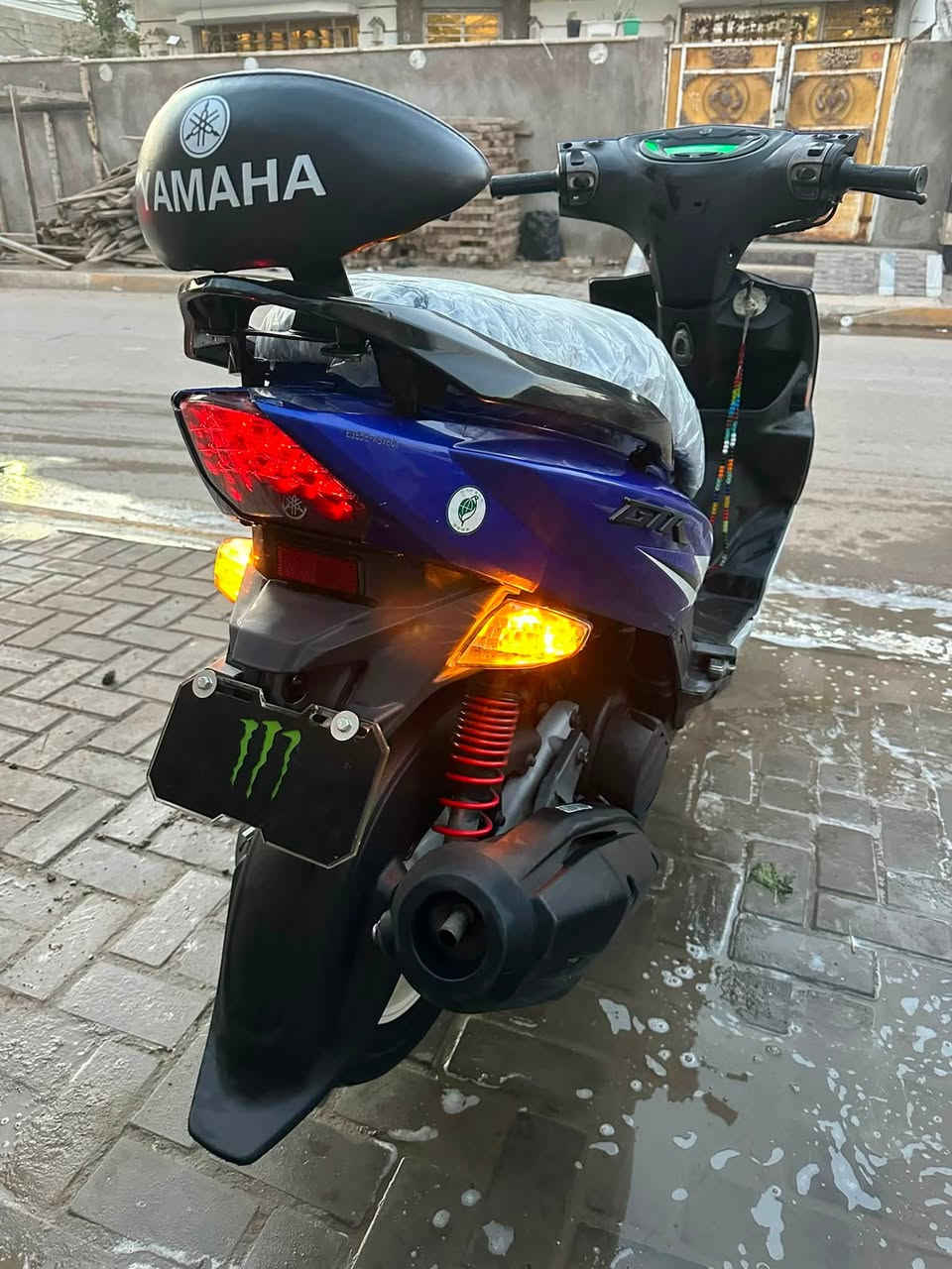 سلام عليكم جي تي ار للبيع سعر مليون ١٠٠بيه مجال نضافه 100/80عنوان بلديات رقم ***********
