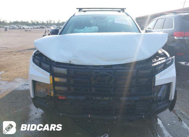 الضرر موضح بالصور السيارة فول مواصفات جلد كشنات وكهربائية 5 كاميرات سبلرات على قمارة ماشية 14900 الف ميل  السيارة ( توصل دبي يوم 30 )  للبيع مطروح تستلمه على وضعه مدفوع النقل وفتح حاوية وكل شي ، فقط بدون تصليح 
السعر 142 ورقة بدبي  
عنواني البصرة 
للتواصل ***********
