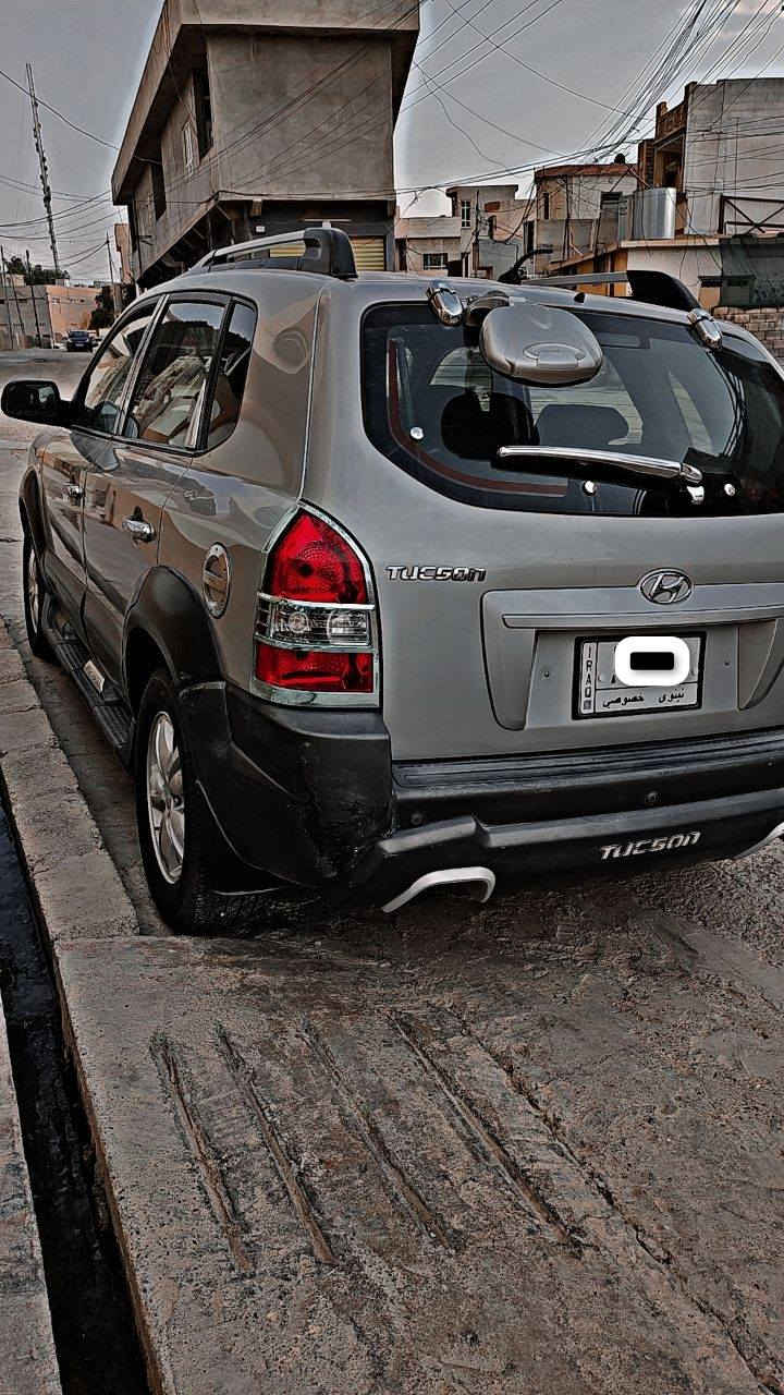 بيع سيارة توسان موديل 2009
محرك 4 سلندر 2.000
سياره كلين تايتل 
رقم خصوصي ( عنوان موصل)
131.600كم
سعر : 13.000$
رقم موبايل : ***********
