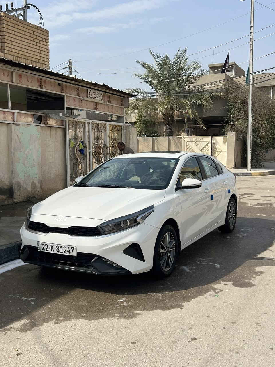 السلام عليكم سيراتو موديل2024للبيع السياره نضيفه مكفوله كفاله عامه  السياره فول مواصفات مكينه 1600 رقم شمالي السنويه بأسم اخوي ماشيه 81 للاستفسار الاتصال على الأرقام:***********/***********
