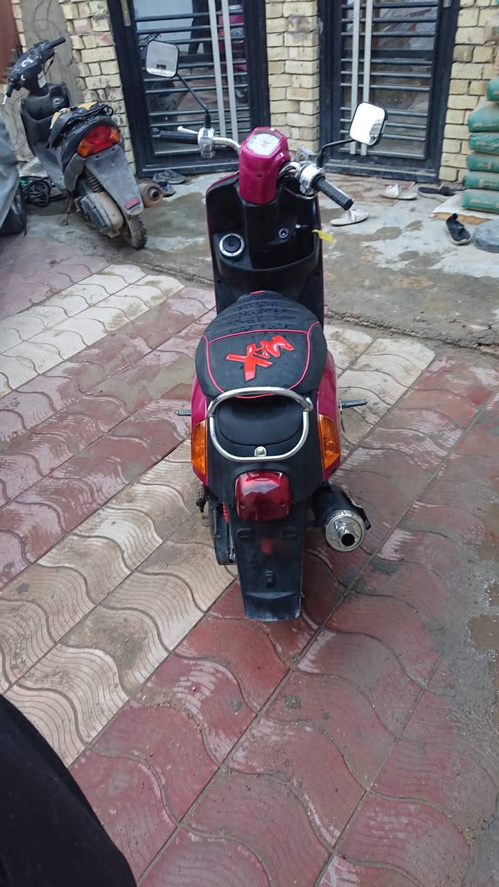 ماكس بوليسي دراجة خير من الله شلعة و معدل مكينة ناعمة مبدل ولفات فقط دراجة كهربائيات كاملة عداد و كيج بانزين اضوية اشاير كلة كامل سعر 650 مراوس بلي 5 مكان كربلاء طويريج سنتر اليث الموسوي رقم ***********.
