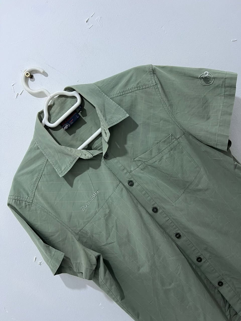 .
mammut 
orginal
size _m_L
نظافە%99
توصیل جمع
بالە مستخدم 
***********
