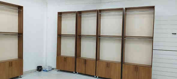 متوفرات للبيع كلش نضيفات استعمال قليل 
***********
