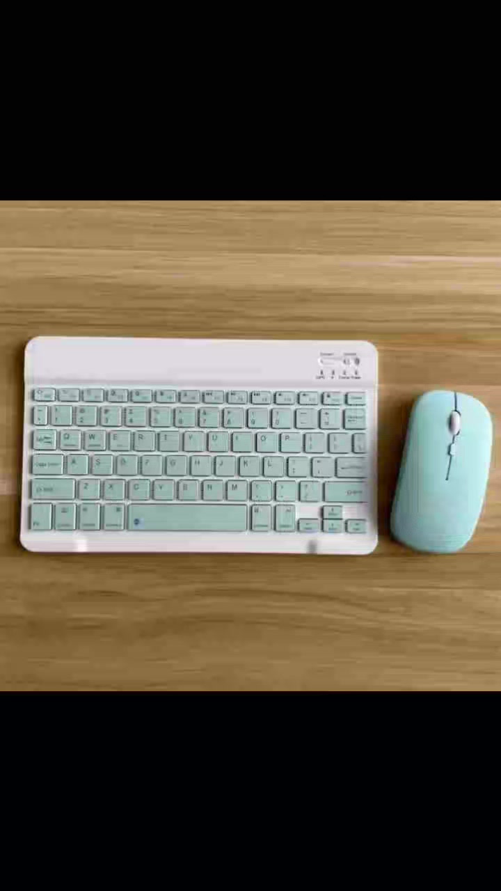 يدعم اللغة العربية والإنجليزية 
* متوفر بالون السمائي الأسود   فقط  

- تصميم نحيف للكيبورد سهل الحمل

- يعمل على جميع انواع الحاسوب والايباد والهواتف (لتي تدعم الماوس والكيبورد)

- الازرار مصممة بشكل مميز وجذاب 

- يعمل على الشحن سعره 🔥 16الف بس توصيل مجاني للتواصل ☎️ رقم ***********

- طريقة الاتصال : البلوتوث 

 - وقت التشغيل: 150 ساعة بدون إضاءة خلفية
 
- حجم الكيبورد 25 * 15 سم

- حجم الماوس 5.7 * 11.3 سم 

- كيبل شحن USB

- الماوس يعمل عن طريق البطارية AA

- كيبورد ذات منفذ USB

- ماوس ذات ملمس ناعم
