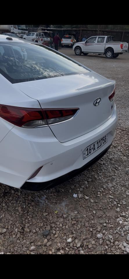 السلام عليكم سوناتا مديل 2021 وارد كوري سياره كفاله عامه كلين ماشية 80 والمواصفات مثل ما موضح بصوره السعر 175 للاستفسار التصال على الرقم 
***********
