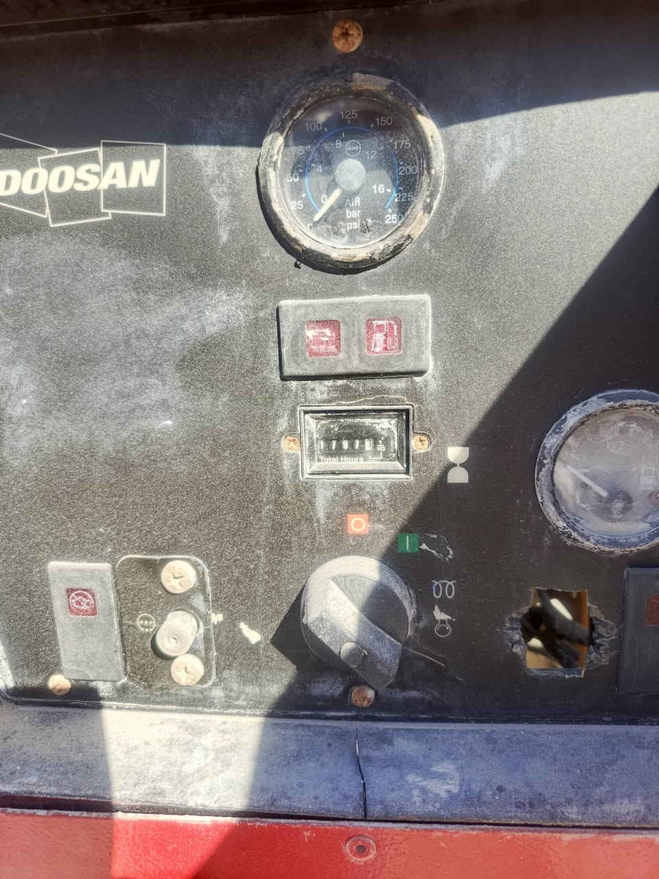 كبريسر انكر توسان الحجم 375كامل جاهز المكان البصره التصال ***********
