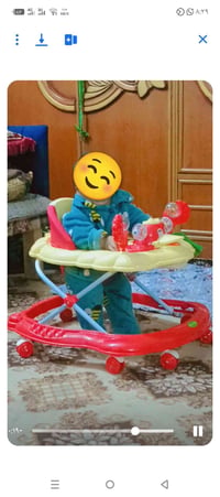 سرير اطفال • مسند طفل • للبيع