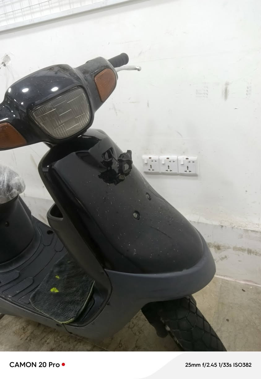 السلام عليكم دراجه 60 بطه نضيفة الدراجه بلادي ما ملعوب بيهة مكينتهة ما مفتوحه مبدل فقط هندر يرادلهة ترتيب للكهربائيات بكلايت اشاير فقط يرادلهن ترتيب الباقي كله شغال تشتغل هندر السلف فقط واكف يرادله تبديل ب 10 المكان بغداد الدورة المهدية الثانية للاستفسار الاتصال ***********
