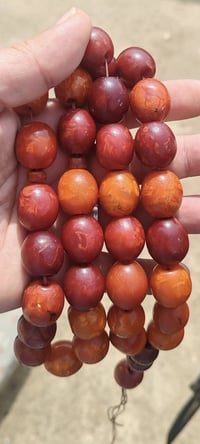 مسباح • كهرمان • قديم جدا