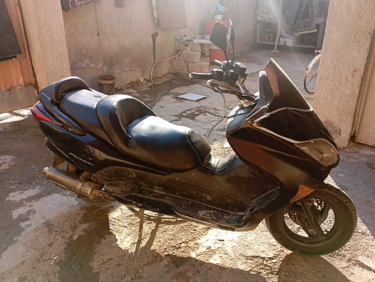 فورزة لبيع نوعية 08 بكان ديالئ ناحيه كنعان شراي يتصل ع هذا رقم ***********
