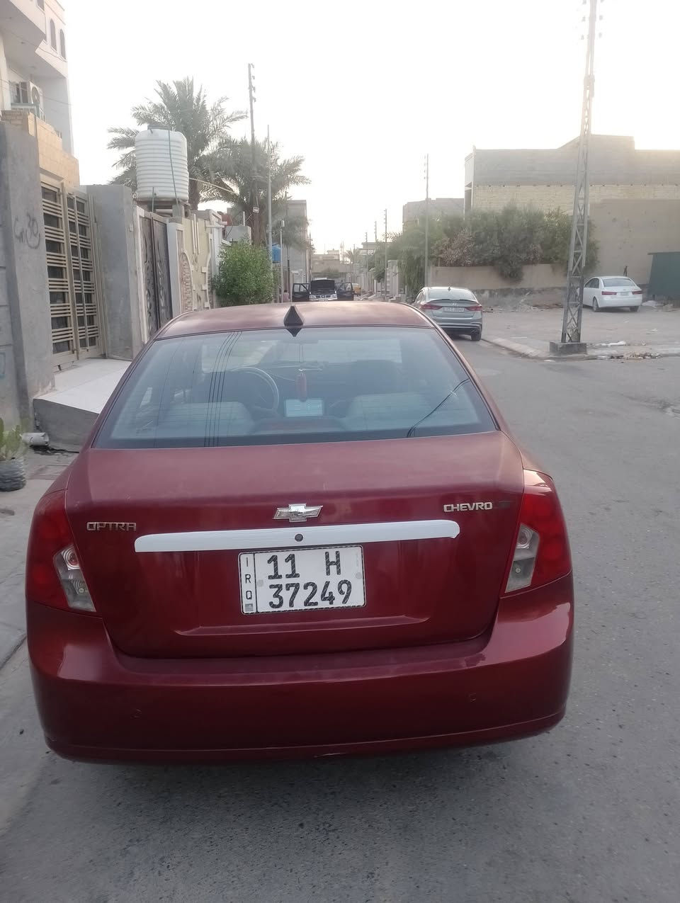 السلام عليكم
للبيع اوبتره 2004 محرك كير تبريد ثلج
ضربه بالجاملغ الخلفي السياره مصبوغه حزام
رقم بغداد تحويل مباشر شاشه مكان السياره الفلوجه 
السعر 52وبيه مجال الاتصال على الرقم ***********
