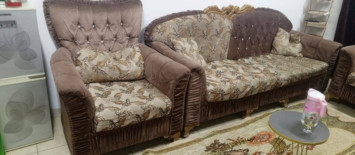 تخم 10مقاعد الضرر بس شك بلقماش السعر 150المكان بسمايا


**إذا كنت صاحب هذا الإعلان وتريد حذفه لأي سبب، رجاءا أرسل رسالة إلى الدعم الفني**