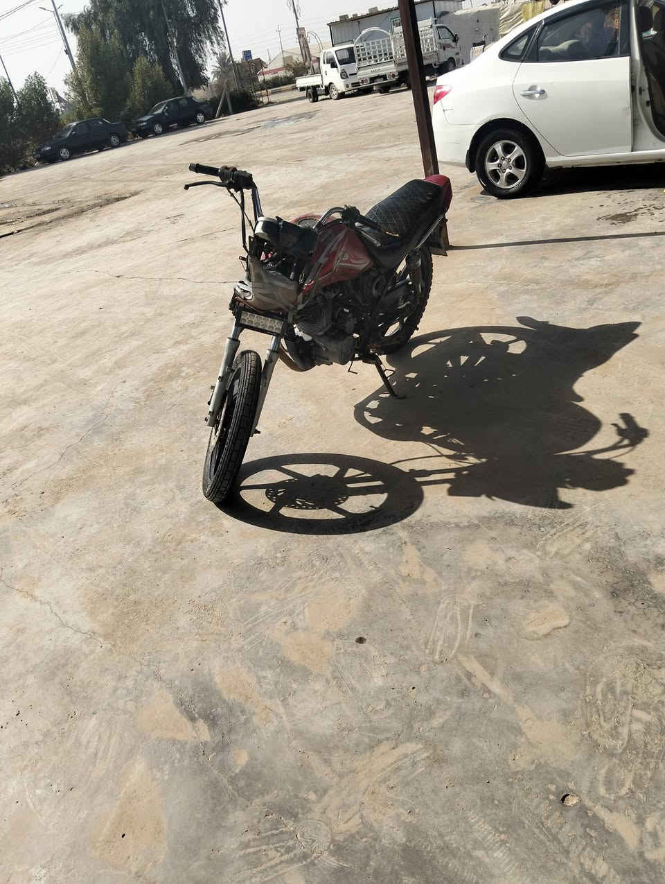 دراجه للبيع الدراجه اوراق اصولي موديل 2016 الدراجه خير من الله شغالله وتمشي كلشي ما بيه عوزه بس اكلجات ب 10 الاف بس الدراجه ب 200 الف وبيه مجال مكاني جبله  لئي استفسار راسل واتساب او اتصل 
***********
