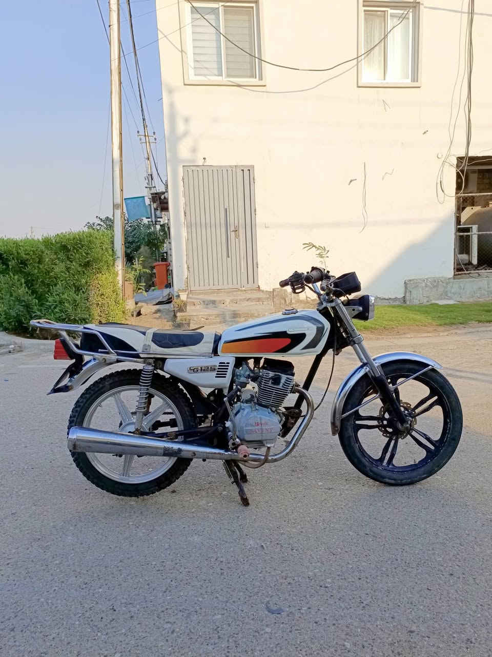 للبيع سيفان 5 گير سلف وهندر اوراق كاملة مكينة خرسة لانضوح ولاتبخير ولاتفيلس صالنصة كاتم طسة ناعمة دشبول لايت هورن شغال ترايك مكفول سعرها 425 مكاني بغداد البياع الشراي يتصل ***********
