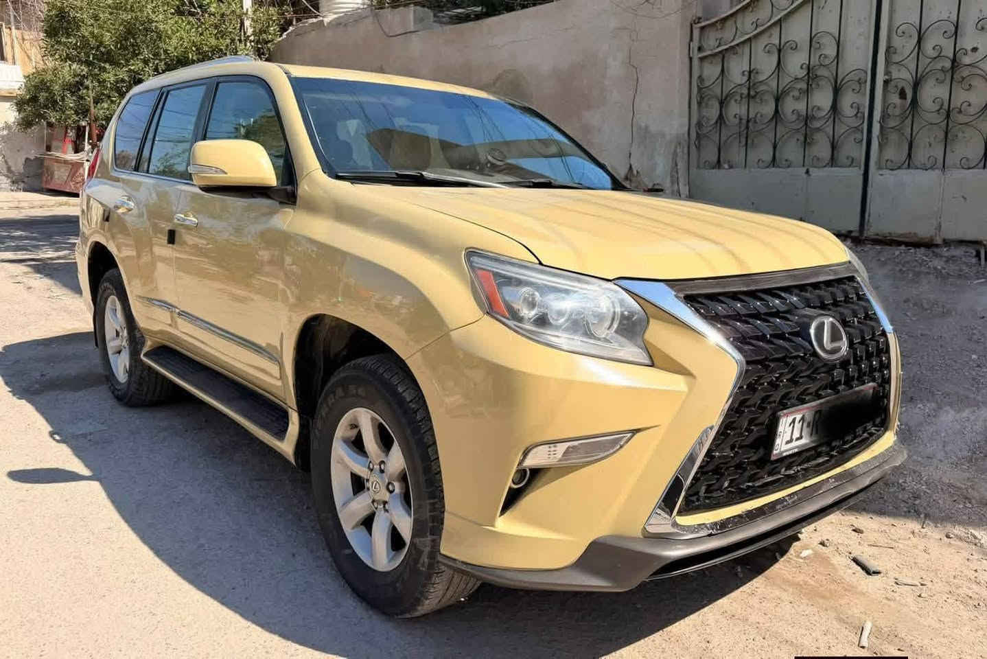 سلام عليكم للبيع  لكزس برادو

موديل2012 وارد امريكي حادثها Gx460

من الخلف جاملفات الخلفية مصبوغة

عام تغير لون مكفولة من الجفية ولكلبة فول

مواصفات واحد على واحد محرك V8 / 4X4

السياره جديده وجاهز من كلشي تخم تأير

حداديه المواصفات ( فتحه. داخل. بيجي.

كشنات جلد +كهربائي. فول حساسات مري

شفط +اشاره فول ايرباك كامره خليفيه

شاشه كشنات اخيره كهربائي راكب

ثلث قطع تبريد بصمه دشبول لونين

​(( السعر💙)) ( 175 ) بي مجال للطيبين❤️

​للاستفسار اتصل / ***********/
