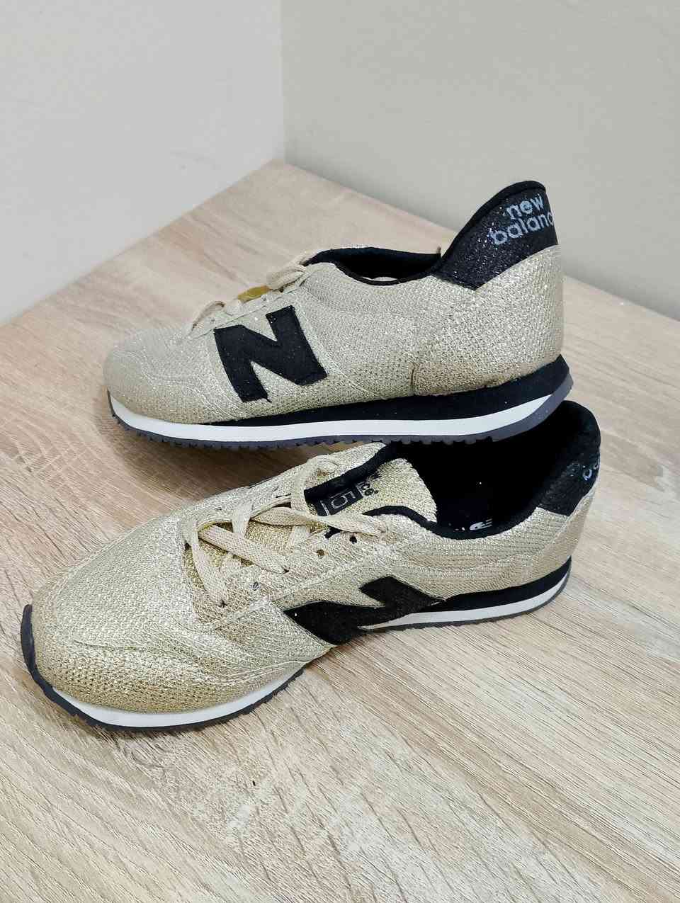 عندي احذيه منوعه رياضيه قياسات 36 37 38 تصفية محل


**إذا كنت صاحب هذا الإعلان وتريد حذفه لأي سبب، رجاءا أرسل رسالة إلى الدعم الفني**