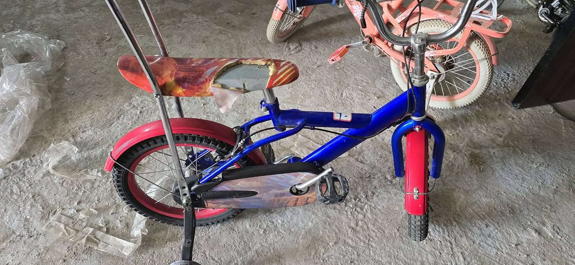 باسكلات زغار وكبار مال بالة
عنوان
شطرة الحولي فرع محطة الكهرباء الجديدة مقابيل حسينية حامي الشمال((نبي الرحمة)) داخل الساحة***********
