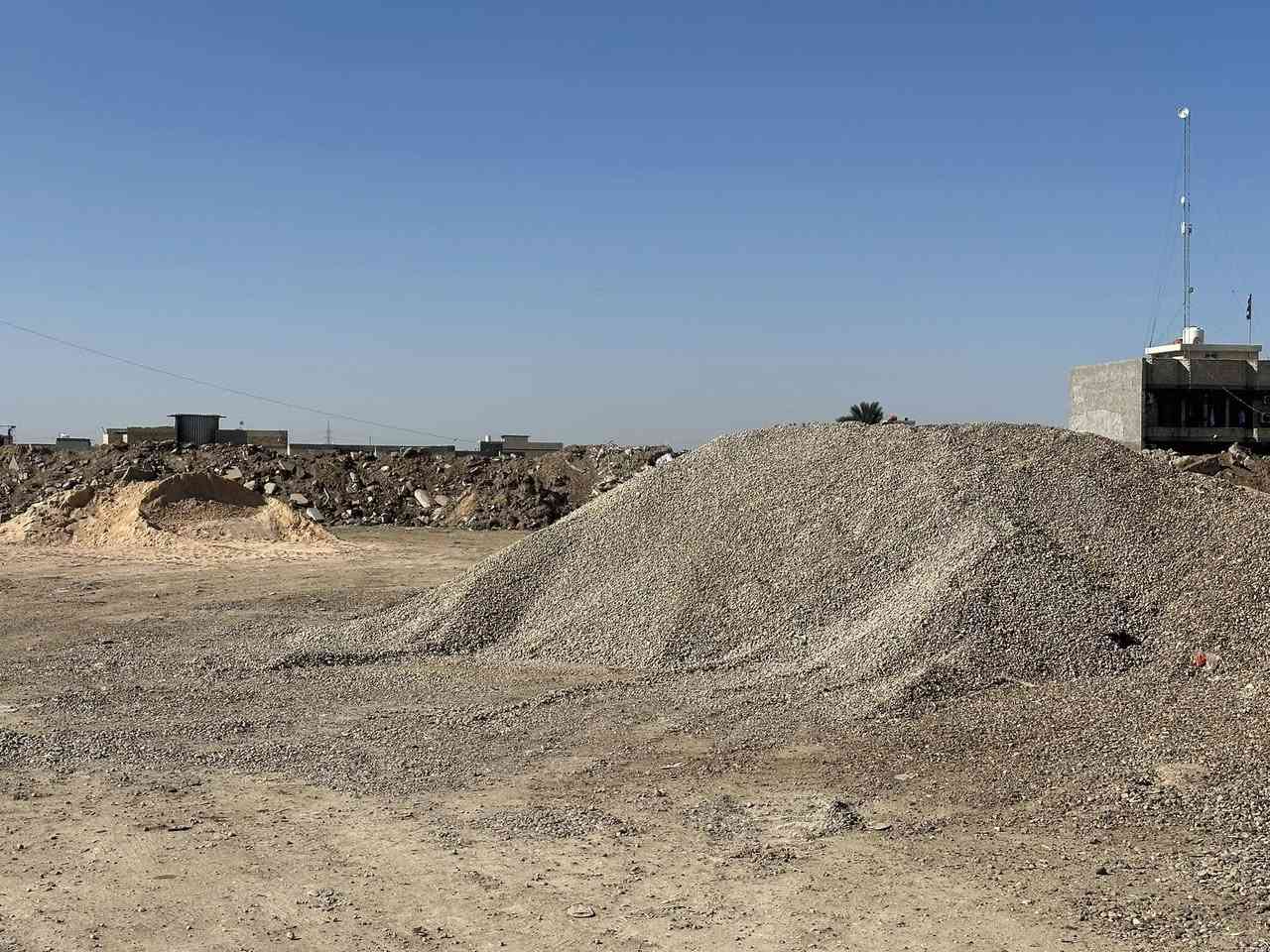 #اعلاااان
السلام عليكم شركة الموج الازرق يوجد لدينا كافة مواد البناء
1)ماس عادي / ماس مقاوم
2)اكبيسة عادي / اكبيسة مقاوم
3)حصو
4)رمل
5)اسمنت
6)بلوك
7)طابوق
8)شتايكر
9)اسمنت دلتة
10)كرسته وجسر
(💵💸اسعارررر تنافسية😎)
للطلب ولاستفسار الاتصال على الارقام او الوتساب..
📞اسيا/***********
   .
