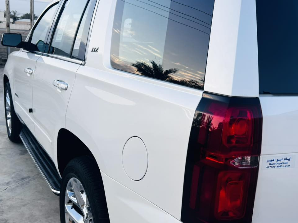 السلام عليكم للبيع
تاهو 2018 خليجي بريمير  كفالة من صبغ والتبديل   
ماشية 90 ميل  
فول مواصفات
؛مواصفات ( فتحة )
داتاشو 
بصمة انارة ترحيب 
مكينة 5300 V8
قاصة +شاشه 
ثلاجة جكمجة 
كامرا خلفية HD +حساسات امامي خلفي 
رادار -مانع اصطدام-تنبه مغادرة المسار 
مري قلاب ويا البك +مري شفط 
خزن ميموري 
ستيرن كهرباء +تدفئة
كشنات  جلد كهرباء+تدفئة تبريد 
كشنات خلفيه كهرباء
كشن هزاز 
شحن واير لس 
جنطة كهرباء
ويل كب بلاد  

مكان السيارة بغداد الرصافة 
استفسار اكثر الاتصال 
***********
