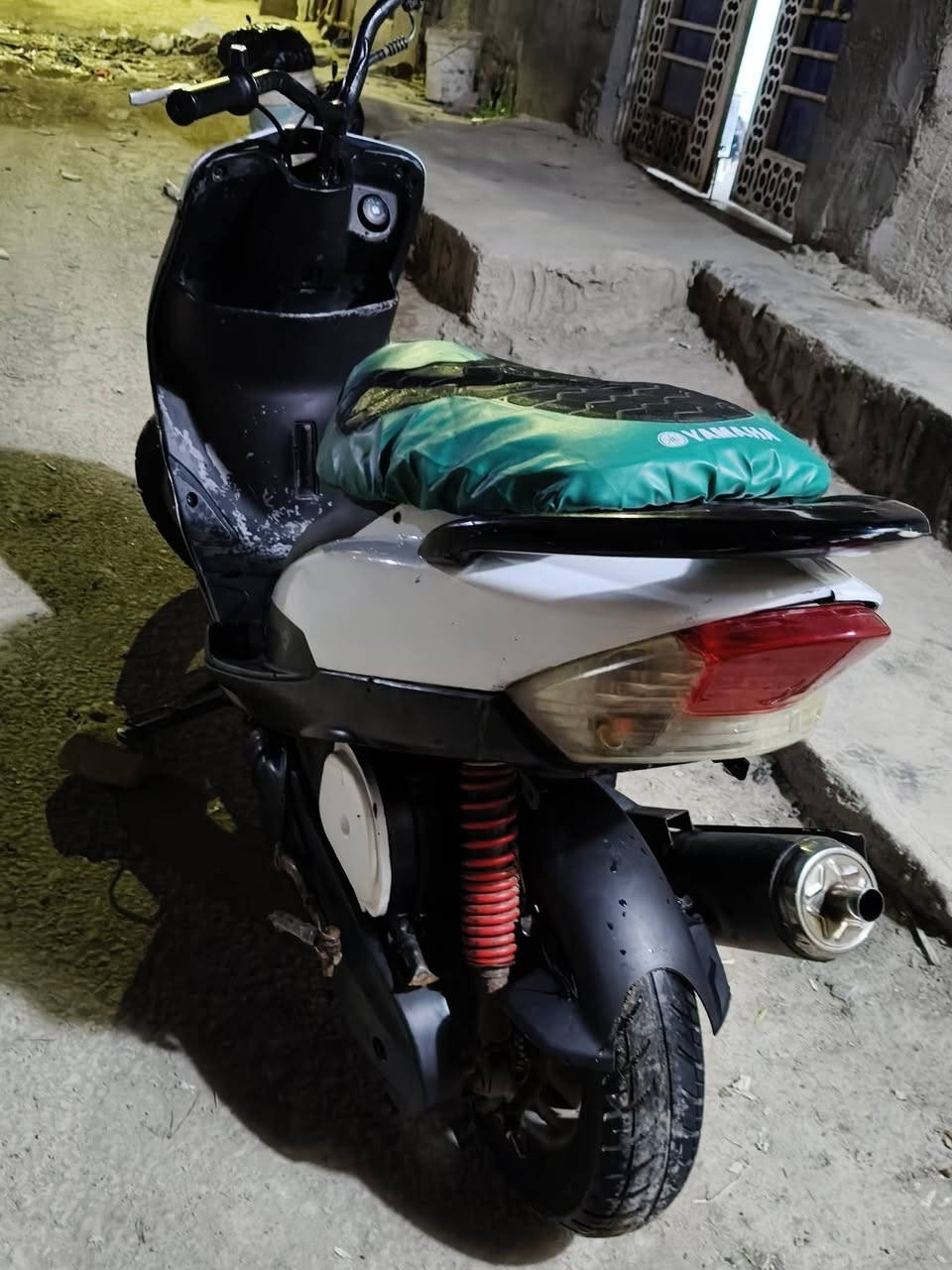 سلام عليكم
ماكس قجمه للبيع تجفيت جديد غراض كله وكاله اصلي تايرات جدد كلجات جدد دراجه حلوه ومرتبه مكينه خير من الله خرسه ماتنسمع مكاني بصره قضاء القرنه شراي بي خير ويدلل


**إذا كنت صاحب هذا الإعلان وتريد حذفه لأي سبب، رجاءا أرسل رسالة إلى الدعم الفني**