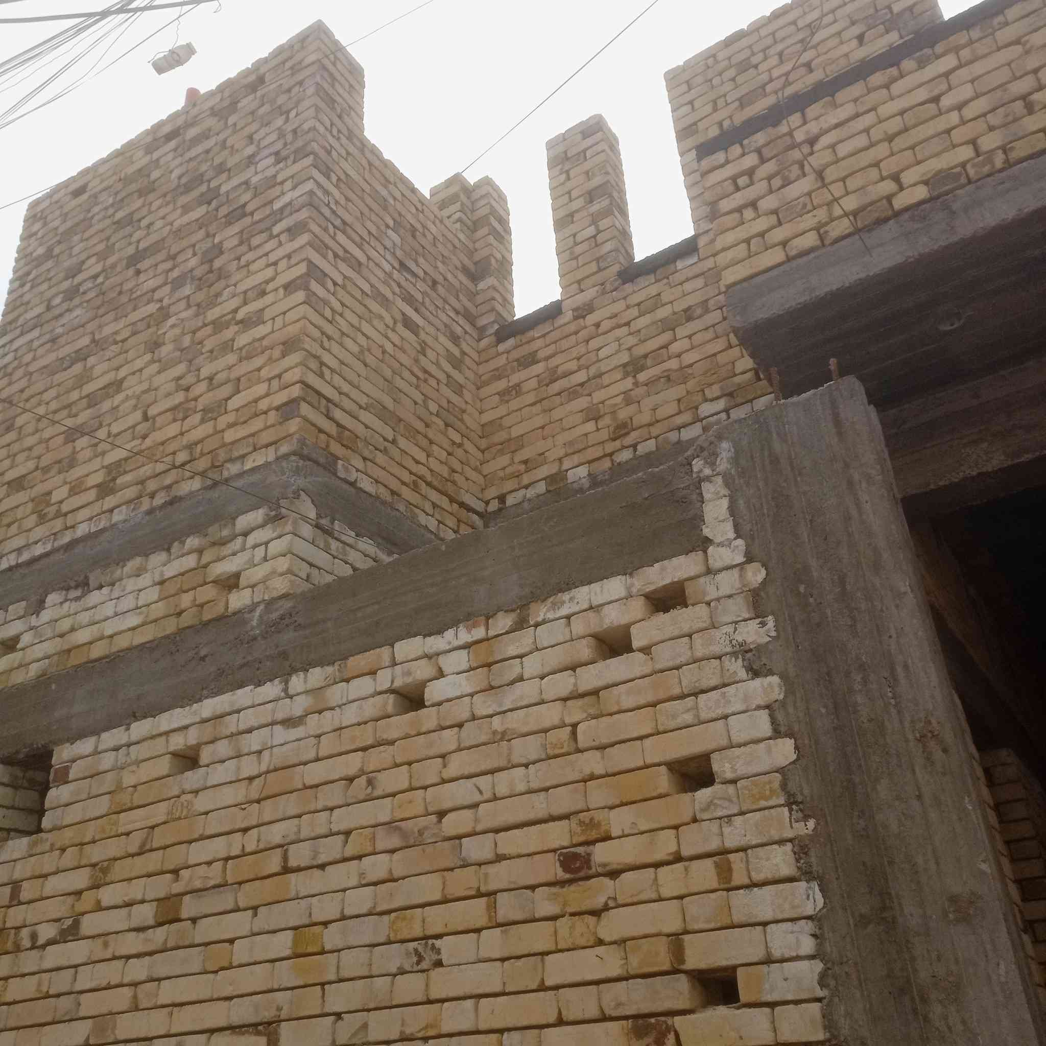 بعض من اعمالي المنجزه ع ارض الواقع ... 
تم والحمد لله اكمال هيكل طابق ثاني الئ مرحله الرباط في حي المهندسين ... صور من العمل ... جاري العمل على ذلك وسنوافيكم بالمستجدات قريباُ .. ان شاء الله ... لم أستلم أي مبلغ إلا بعد اكمال المرحلة المتفق عليها ... 
.
للتواصل او للأستفسار عن جميع الأعمال يرجئ مراسلة الصفحة + واتساب + اتصال👇
.
***********  
***********
