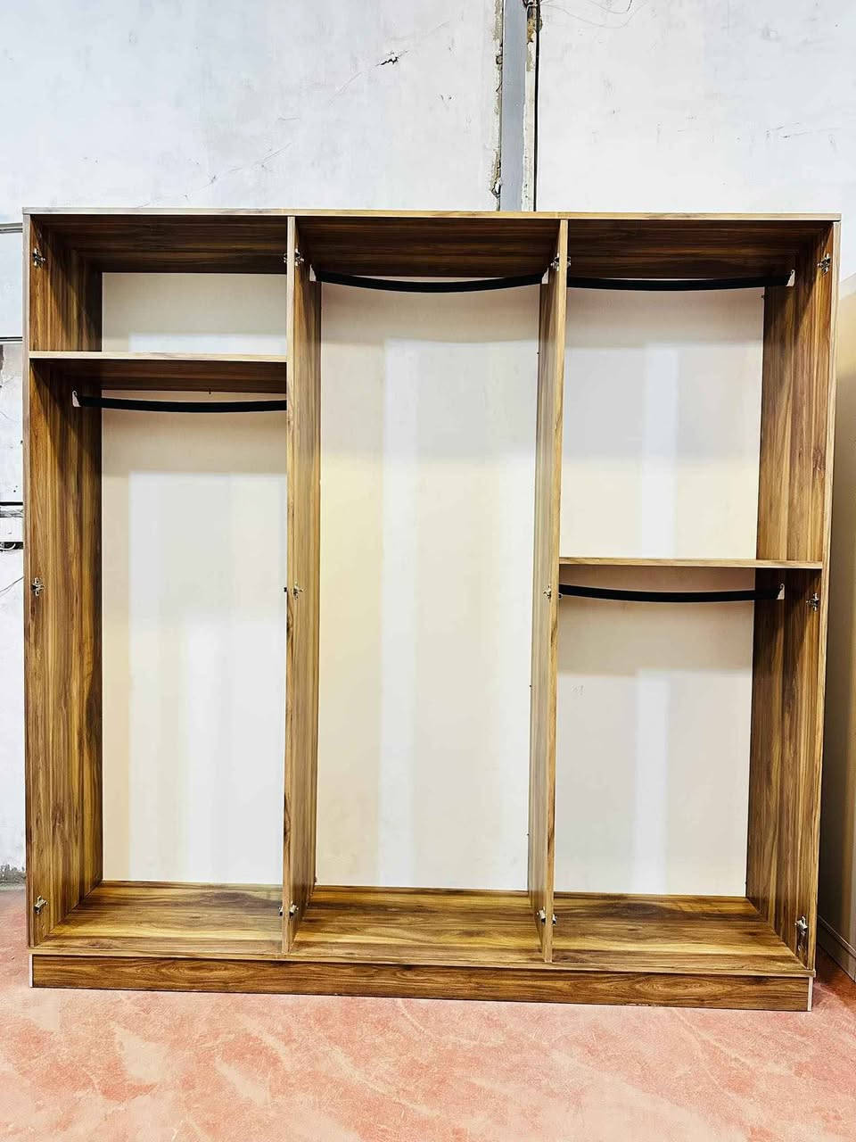 💎🔥 غرفة تركي مستخدم – 6قطع كاملة 💎
💯 نظافه 100% |  نظام أبواب مرتبه 
💸 السعر: 500 قفل
🪛 شد مجاني + 🚚 نقل مجاني داخل بغداد 
#يوجد.انواع الغرف خاص بغداد, العراق


**إذا كنت صاحب هذا الإعلان وتريد حذفه لأي سبب، رجاءا أرسل رسالة إلى الدعم الفني**