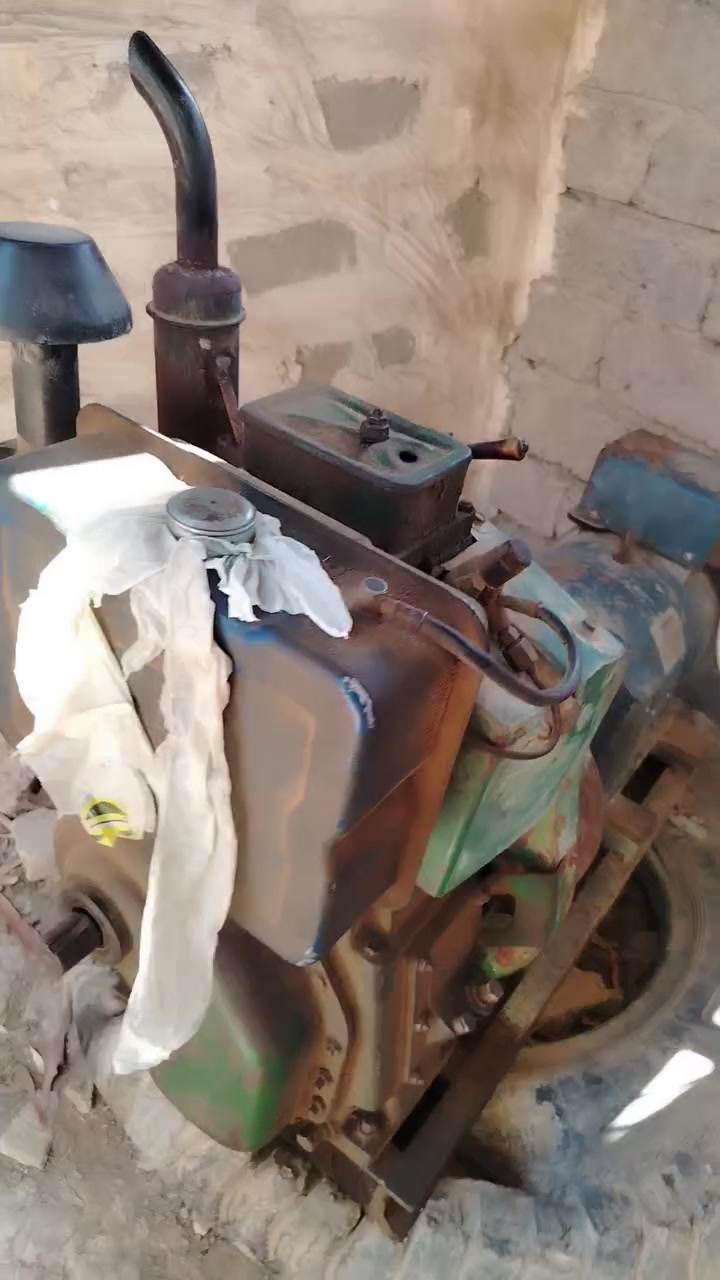 مولده بتر نظيه شرط هندر واحد تشتغل المكان قريه الزركه وسعره٣٥٠ وبيها مجال الي يحب يتواصل عل الرقم *********** / ***********
