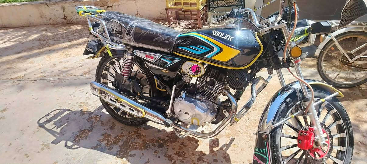 السلام عليكم، ماطور أيراني شكل جديد 25 نضافه فول سعر 750
متواجد خاص، ***********
