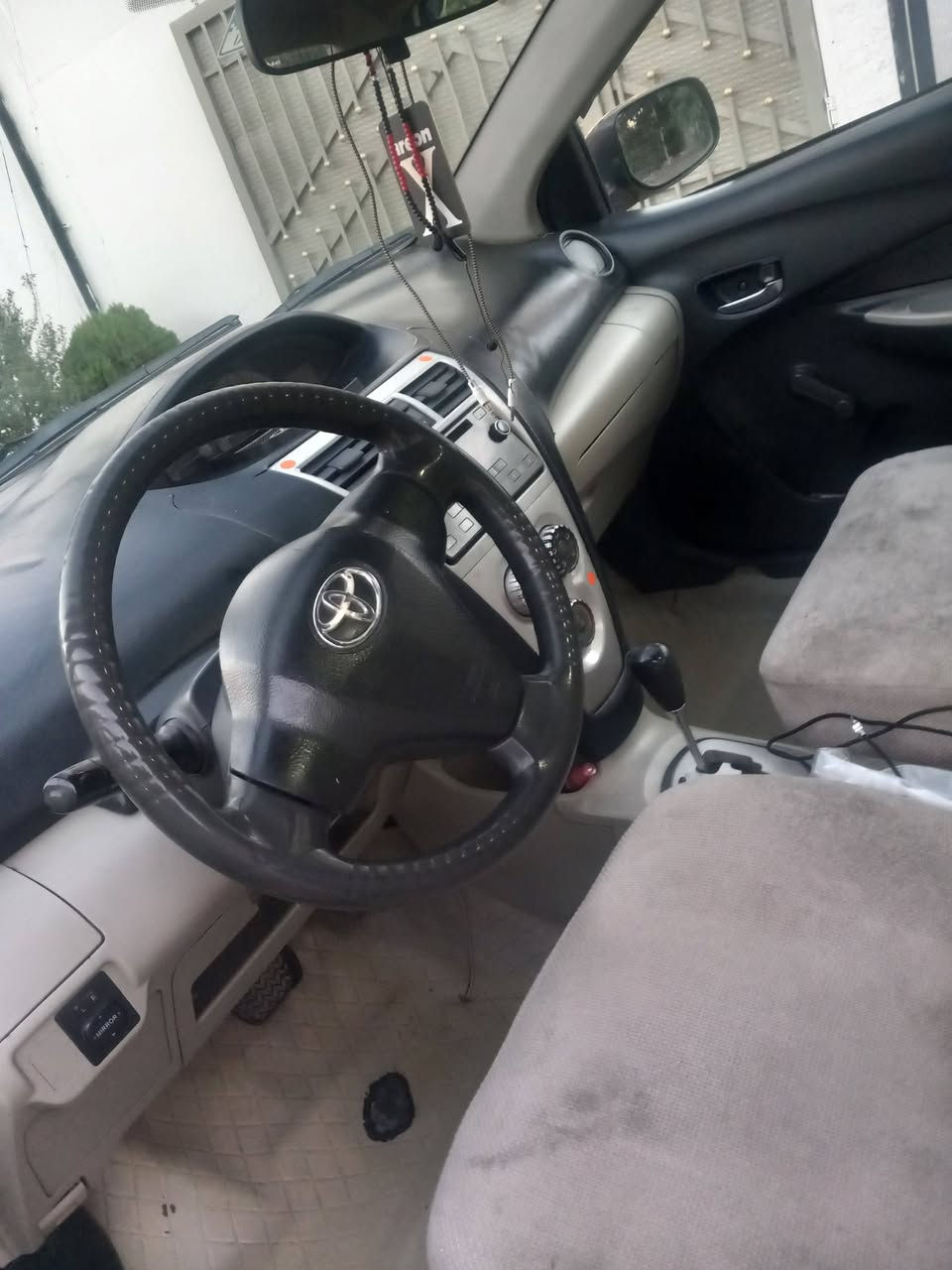 من رخصت الأدمن سياره تيوتا يارس كندي ٢٠٠٨ محرك 1nzالجبير لا صرف ولابخار شرط التحويل رقم مشروع وطني لغاية ٢٠٢٨ ديالا صاحب السنويه ابكركوك السعر ٧٣ اوبيه مجال الأتصال ***********

