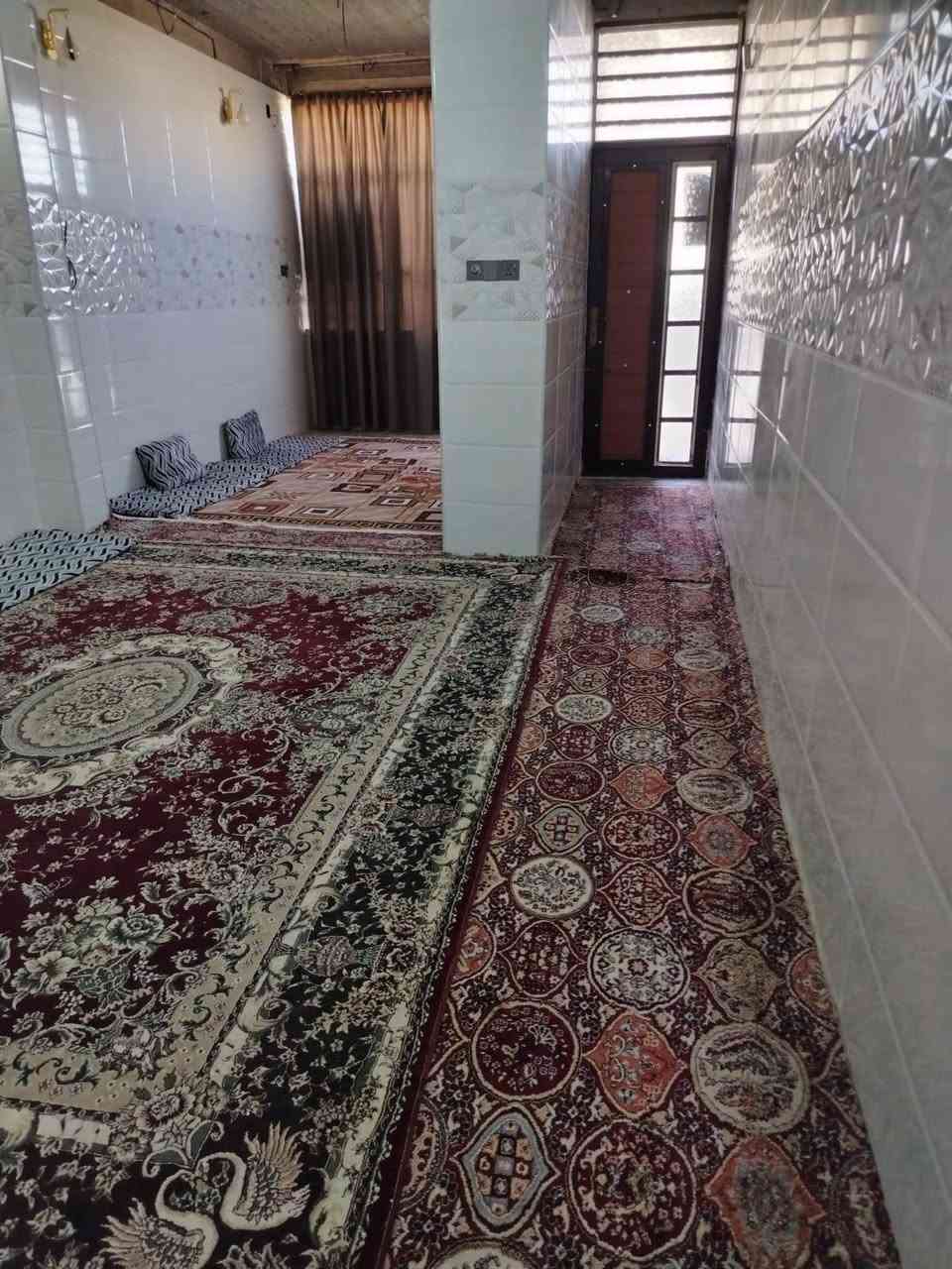 بيت للبيع طابو زراعي سند 25 شارع علوة فحل شارع قاعه الحديد  بناء جديد سيراميك للسقف اساس صب سقف صب بناء بناء طابوك تبليط وأناره وانتريت ضوئي يحتوي على غرفتين وصاله واستقبال ومطبخ وصحيات اتصال على رقم***********
السعر 47 النجف, العراق
