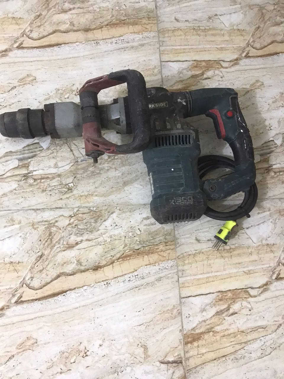 السلام عليكم
للبيع كل قطعه وسعرها أي قطعه تعجبك انطيني صورته انطيك سعره العنوان بغداد للاتصال *********** توصيل كل المحافظات
