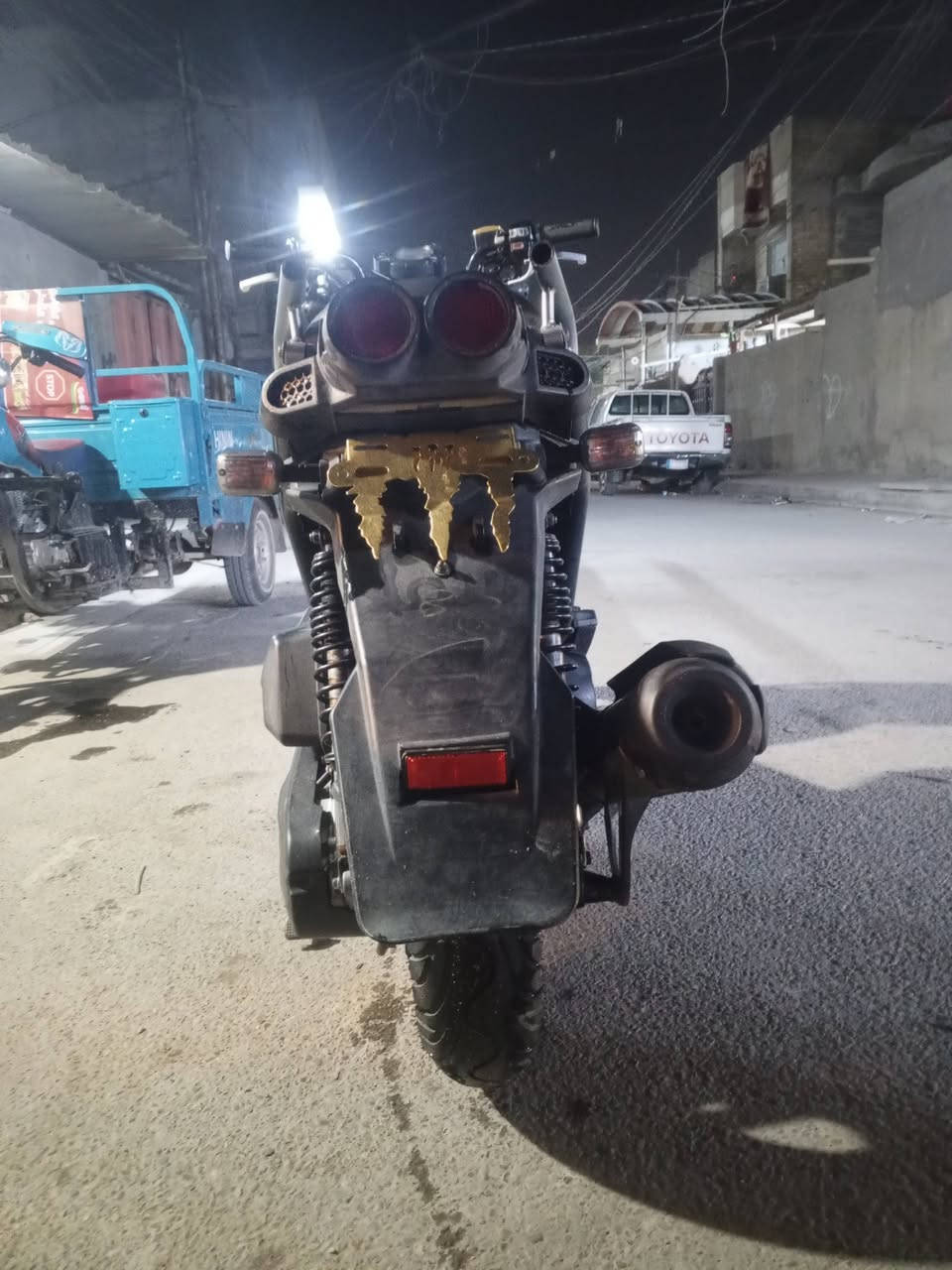 السلام عليكم دراجه سكنس جبلي للبيع كفالة عامة الكهربائيات كلهة شغاة اوراقه موجودة دراجة رمبة السعر مليون 300 وبيهة مجال بسيط مكاني بغداد البلديات الرقم ***********
