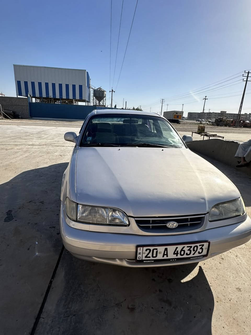 السلام عليكم
سيارة سوناته 2 للبيع كير عادي مصبوغة عام للجمالية مكينة 2000 جديدة مال حاوية كير جديد تبريد شغال صدر امامي وخلفي جديد تخم تاير جديد 
السعر 42 وبيها مجال 

المكان ديالى بعقوبة ***********
