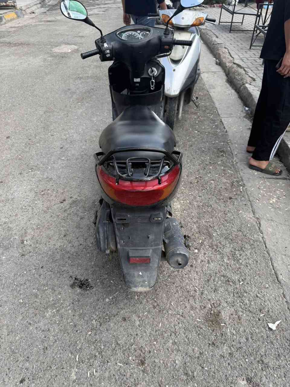 سلام عليكم
دراجه اكزز نضيفه 
محرك مكفول 
دراجه حلو وسريعه شلعه معدل
نكره سلف كلشي شغال 
التواصل *********** 
واتساب السعر 650 
وبيهه مجال 
بغداد الكاضميه
