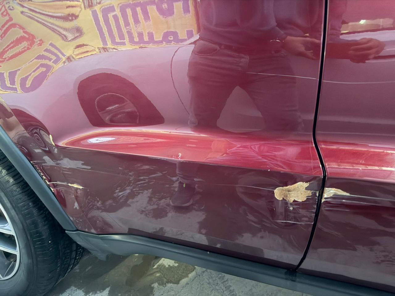 السلام عليكم جيب لاريدو خليجي موديل ٢٠١٩ رقم اربيل بيهة بس دخة بين البابين واضحة بل صور السعر ٢٧٥ مكاني الديوانيةغير متواجد على الانترنيت 
***********
