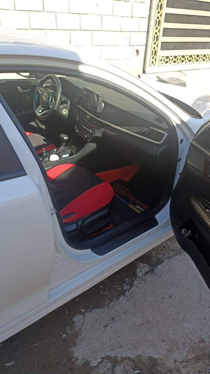 من رخصت الادمن اوبتما واردامريكي موديل ١٩ رقم أربيل وبسمنة داخلةتخريب بدون ظرر الصوركلهةموجودةكفالة محرك بلباكيت كيروحداديةجديدة السعر١٥٥ وتجي وشوفهةوتدلل مكان السيارة ٥كيلو مكلف بنشرهذةرقم صاحب السيارة بي وتساب (***********)السياره كفالة عامه
