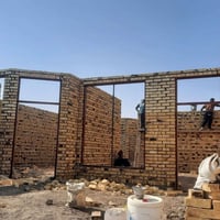 شغل طابوك شغل نضيف مكطوعه عل درب تصل على الرقم 07844852858وتساب