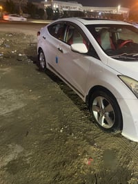 الانترا موديل 2012 خليجي محرك 1800 مكفول من تبديل وضربة اي نقص ما بيهة...