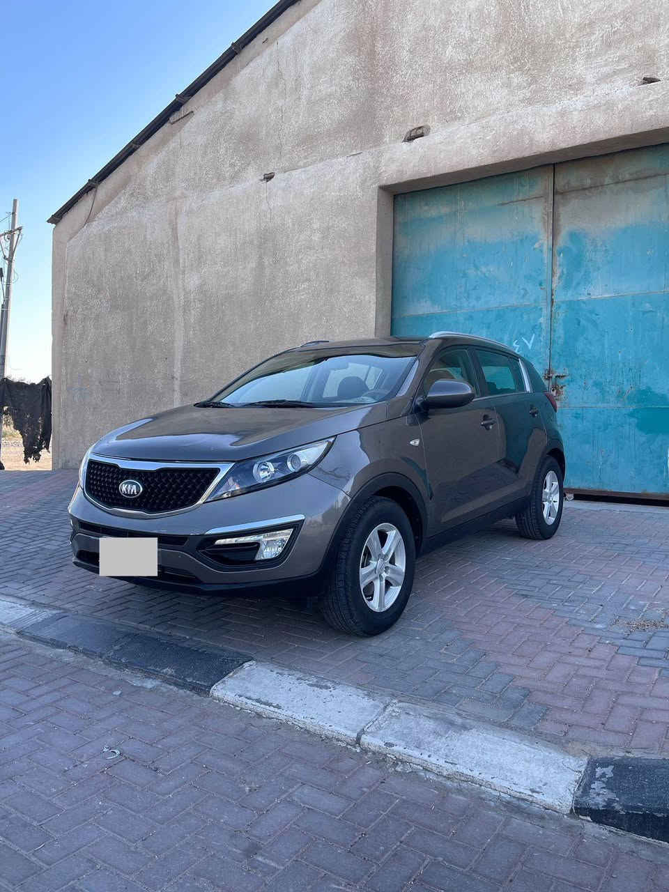 سبورتج خليجي موديل 2015 مكينه 2000 دوش رقم كربلاء مشروع وطني قطعه وحده صبغ فقط وباقي كفاله من صبغ  وحادث
جاهزه سياره من تخم تاير وحدايه 
*********** اتصال او واتساب
مكلف بالنشر بغداد, العراق
