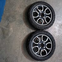 تايرات كرسي صيني البيع موجود توصيل جميع المحافظات الاتصال 07713916014