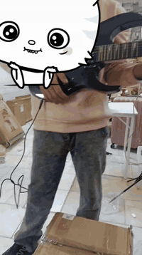 كيتار كهربائي بهذا الشكل جديد للبيع 
***********
