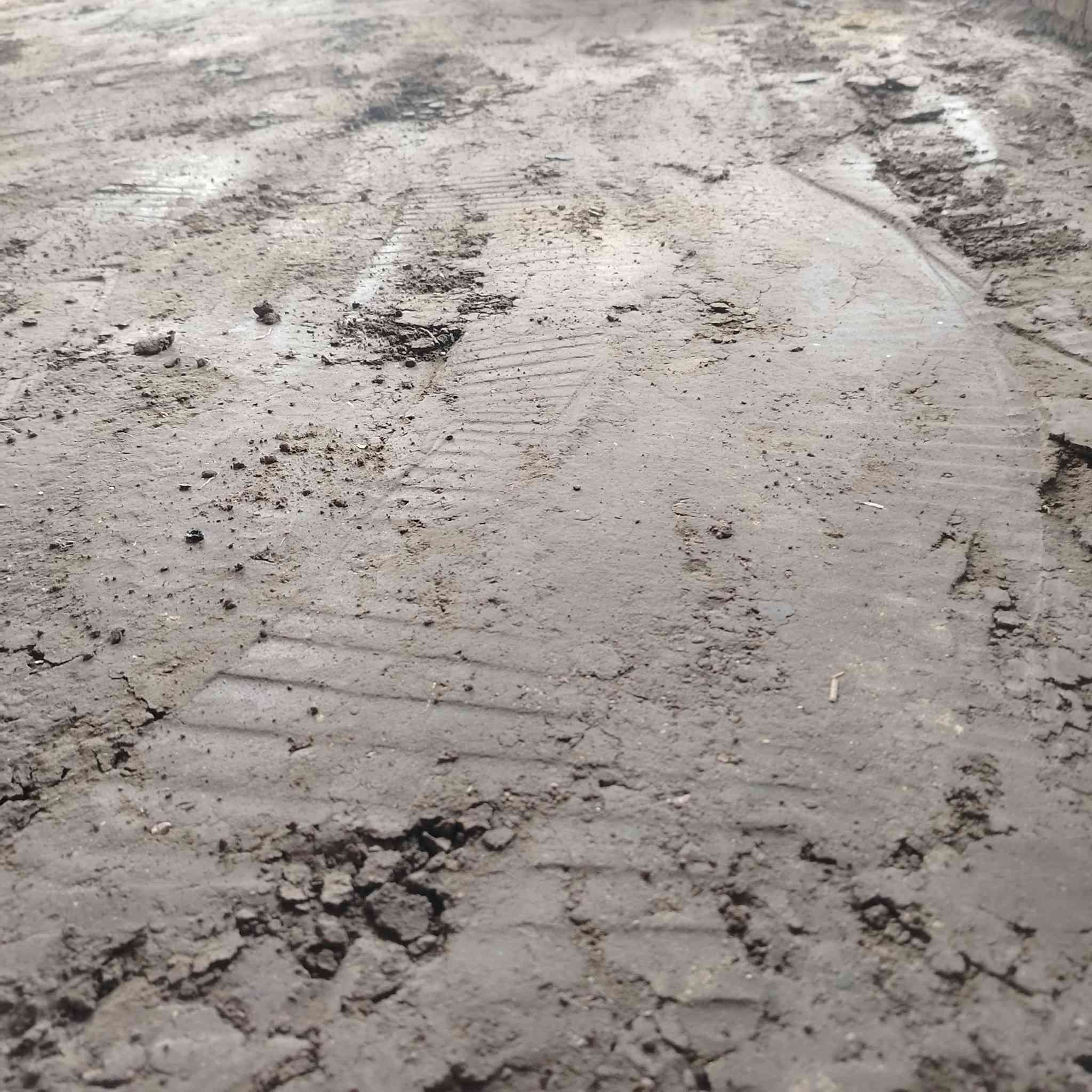 حدل مرحلة التراب بالقفاز وبعد حدل مرحلة السبيس بحادله وزن طن هزاز حسب الطلب ***********
