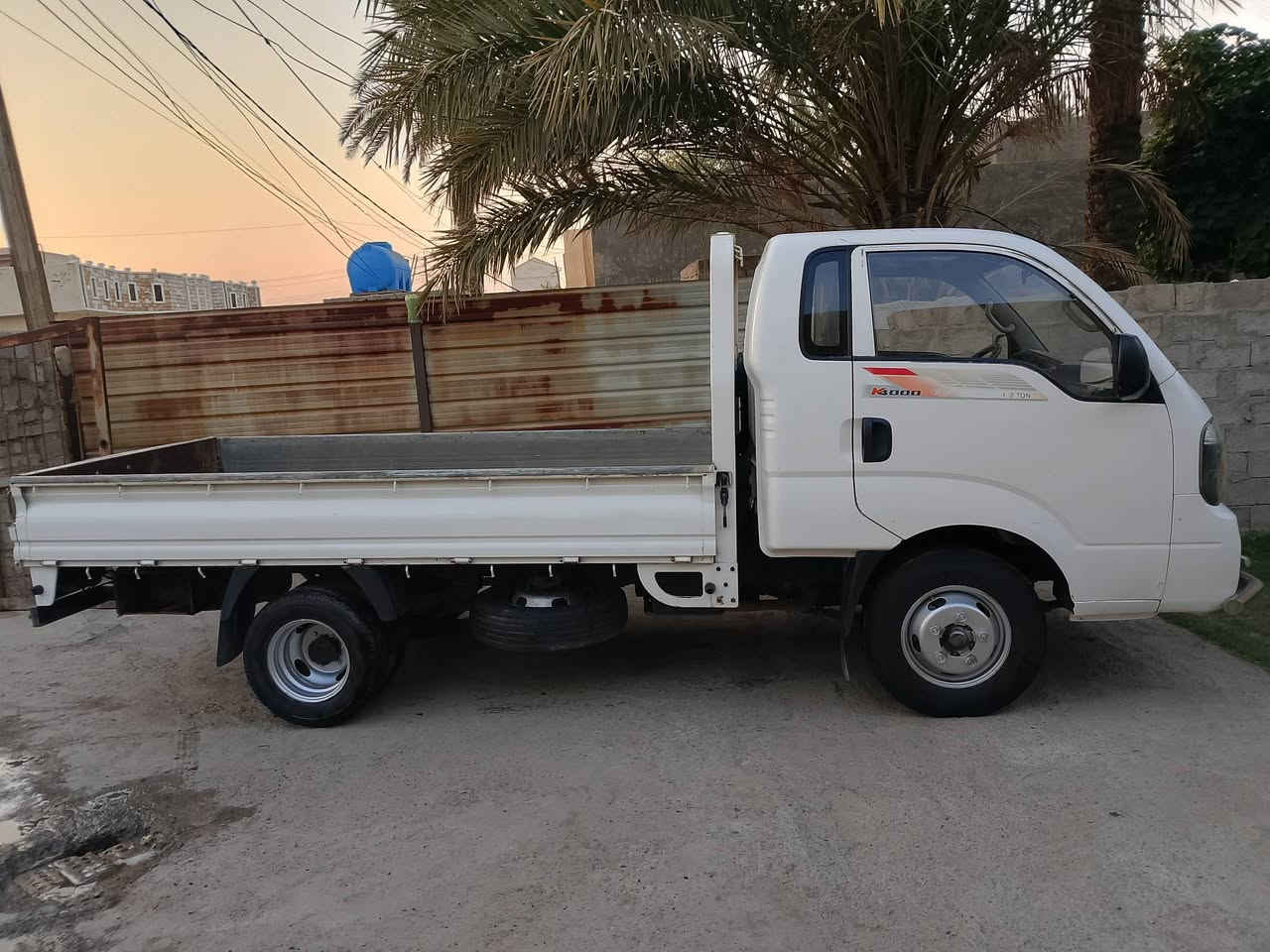 كيا فحل موديل 15رقم بغداد مكينة كير تخم تاير شاصي رقم شاصي قواطي شاصي اكسل مكفول سيارة مكفوله من الضربة والتبديل مكانات تكحيل والبنيد مصبوغ اثر جراد 
السعر 125 بيه مجال 
***********
خاص مغلق 
خاص مغلق
