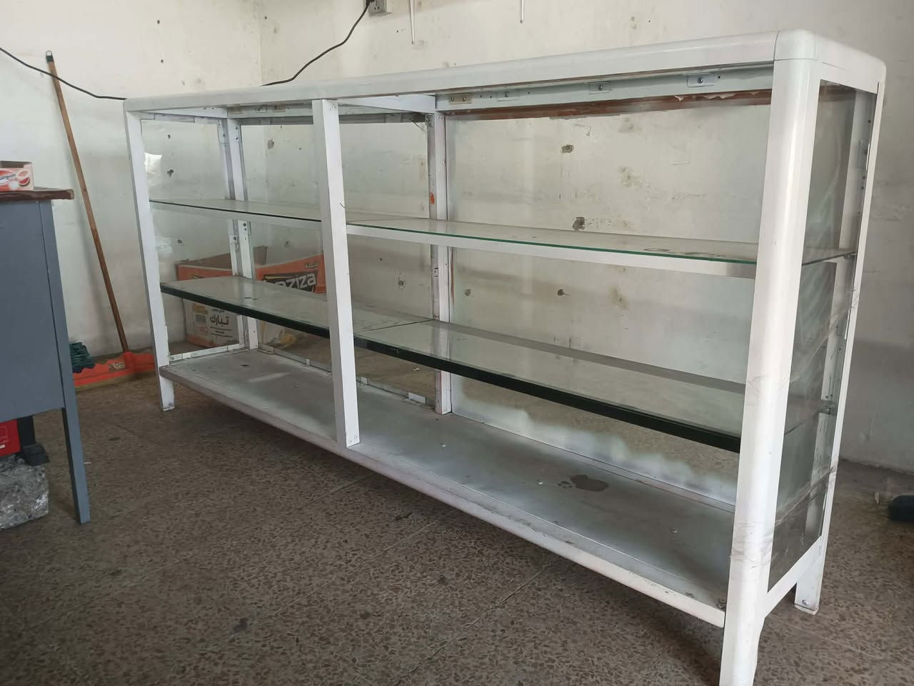 ميز مال اغراض المنيوم وزجاج سعرو بلا60


**إذا كنت صاحب هذا الإعلان وتريد حذفه لأي سبب، رجاءا أرسل رسالة إلى الدعم الفني**