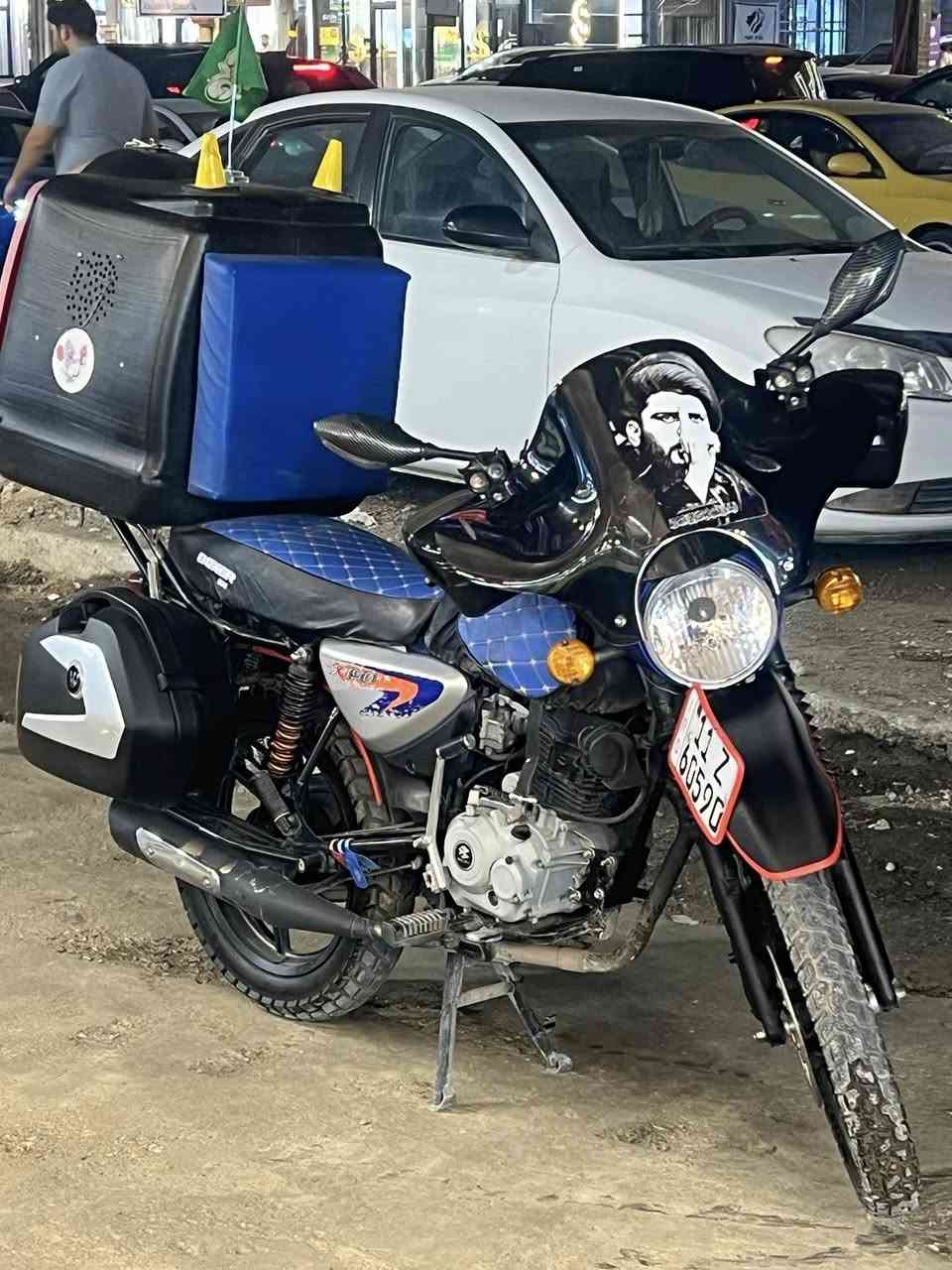 السلام عليكم  دراجة بوكسر للبيع موديل ٢٣ نازلة ٢٤ مكفولة الاتصال ع الرقم  *********** مرقمة وكاملة
