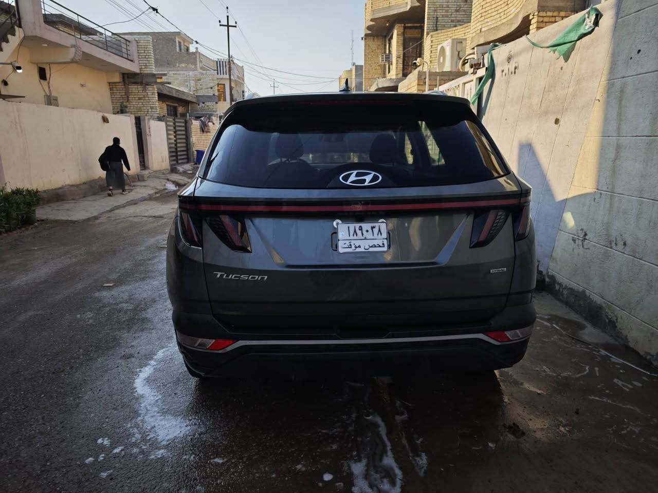 السلام عليكم توسان موديل 23 حادث متجاية صفحتين حالين مسمكرة بس  يراد صبغ    بدون رقم منفيس بسمي  مواصفات معروفه بصمه جنطه كهرباء كشنات كهرباء تشغيل عن بعد..
مكاني بغداد 
السعر 115 وبيه مجال بسيط 
***********
