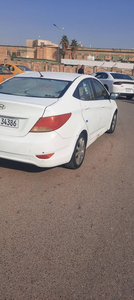 سلام عليكم ورحمة الله اكسنت لبيع مديل 2014 سياره المكين 1600 خير من الله   بسمي  حداده جديد تبريد شغل س  دواير جديد   سياره جاهزه وكامله السعر  70 بيع مجال الى الشراي سياره مصبوغ حزام بيه جاملق اليمن مبدأل بيه هلالي بيه ضربه خفيفه  على الفيس بوك مامتوجد دك على على الرقم ***********
