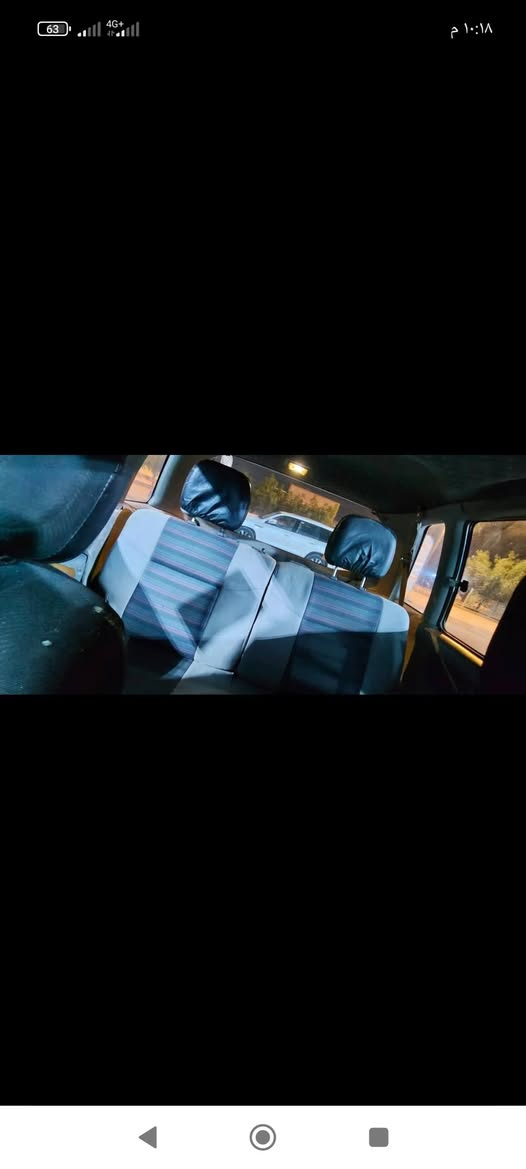 سياره مسبوشي للبيع مكينه وكير حلوات ناعمه سياره نضيفه سعر 20 ورقه مكاني نجف هذه رقمي ***********
