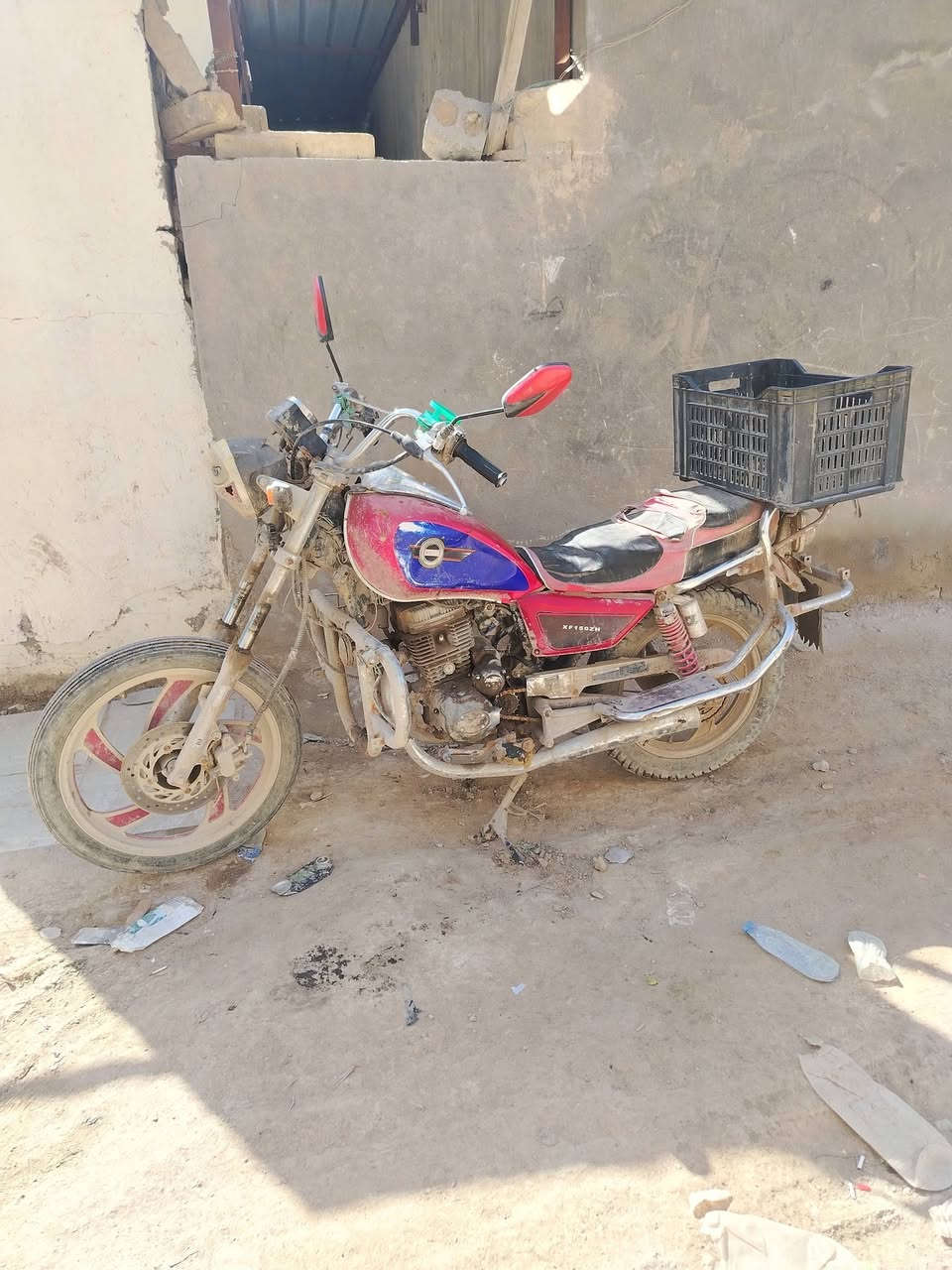 السلام عليكم من رخصت الادمن دراجه جونده كلك للبيع موديل 18 سعرهه ٢٥٠ وبيهه مجال قليل عوزهه ترتيبات ***********
